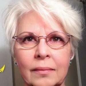 Meet your Posher, Patricia